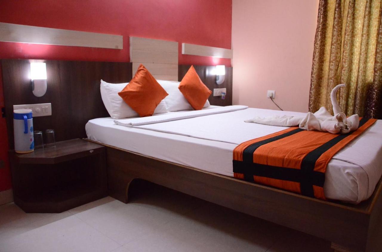 Hotel Park Lagoon Пурі Екстер'єр фото