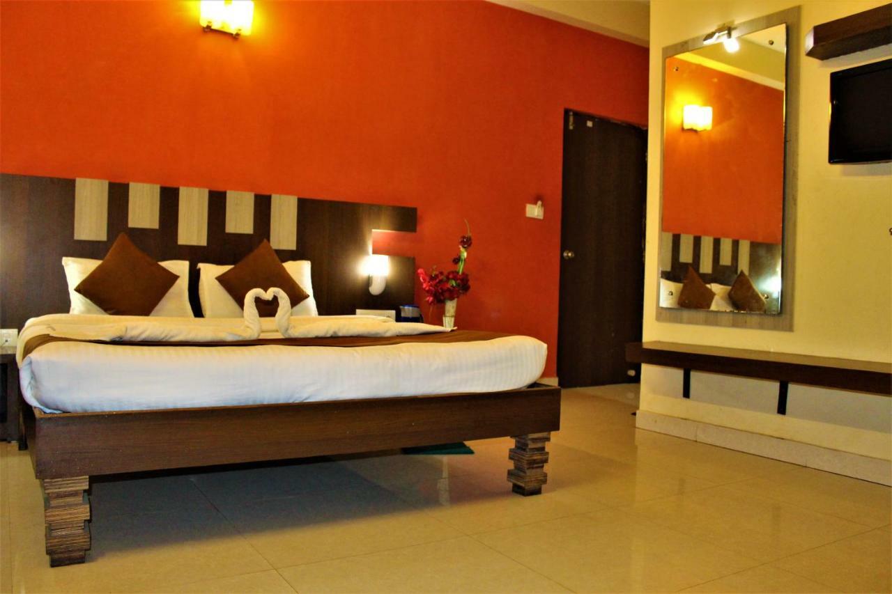 Hotel Park Lagoon Пурі Екстер'єр фото