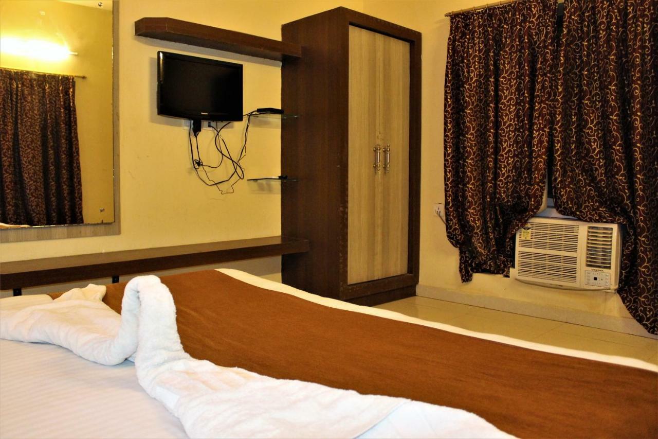 Hotel Park Lagoon Пурі Екстер'єр фото